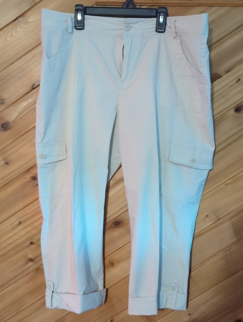 Caribbean Joe White Casual Shorts with Logo Tag